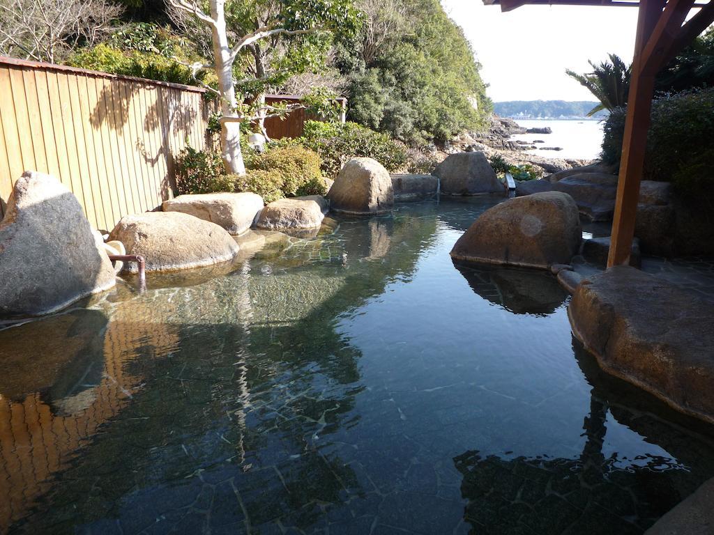 Hotel Nagisaya Katsuura  Exteriör bild