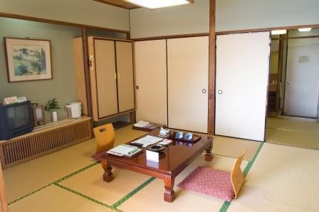 Hotel Nagisaya Katsuura  Rum bild