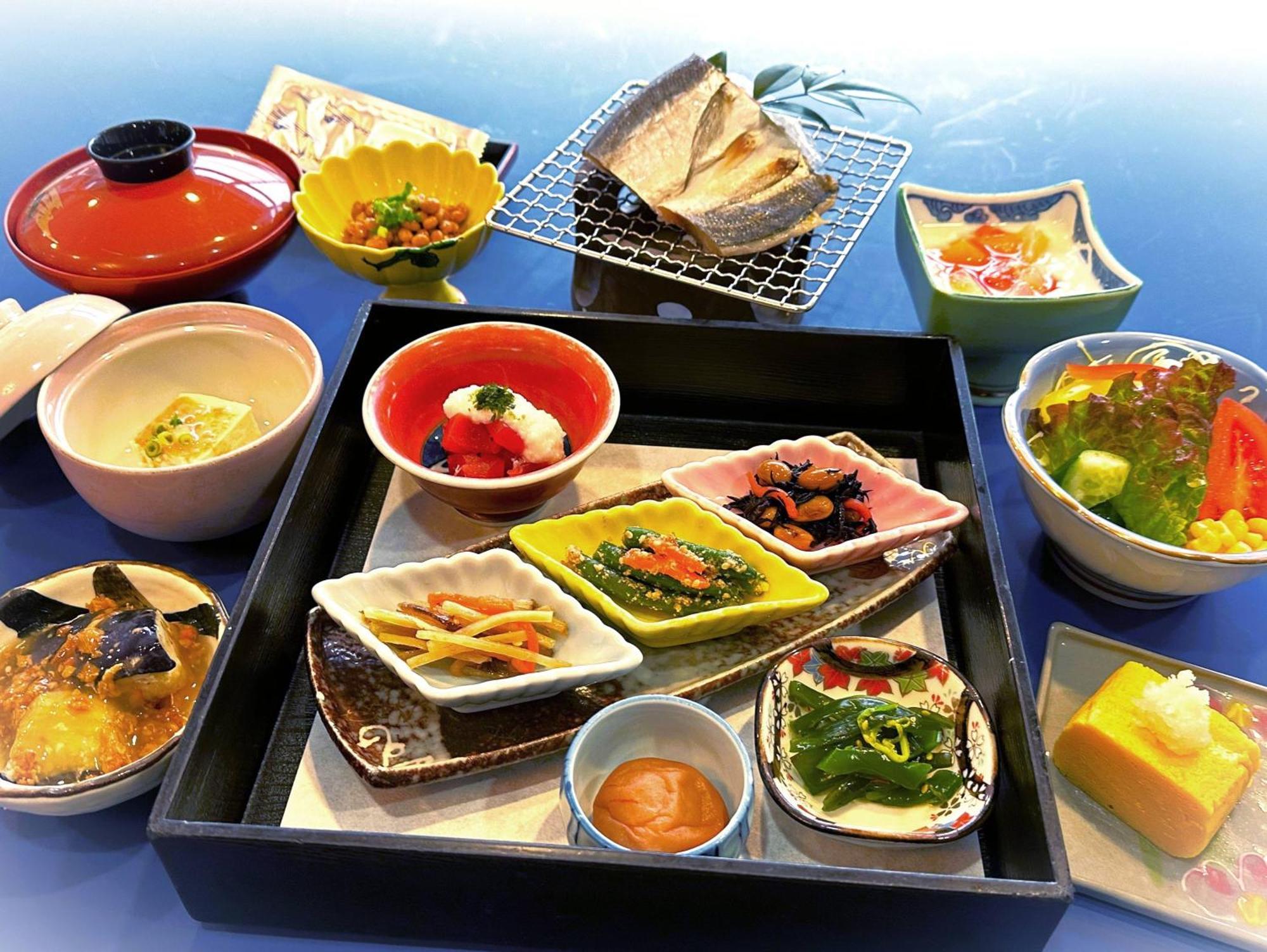 Hotel Nagisaya Katsuura  Exteriör bild